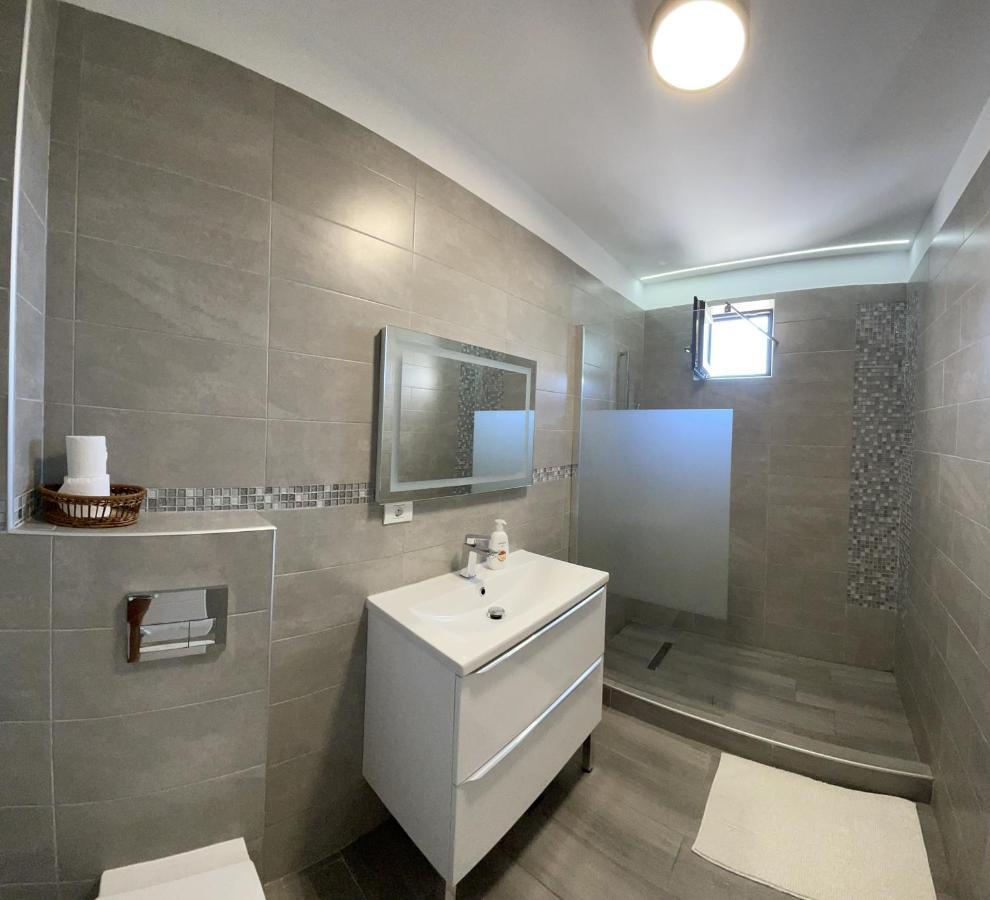 Ls Lake Apartment Mamaia Nord Navodari Exterior photo